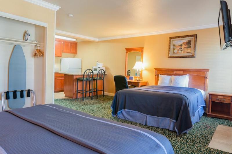 Travelodge Inn & Suites By Wyndham Gardena Ca 外观 照片